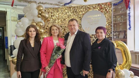 Школа № 1 в станице Ессентукской отметила 60‑летний юбилей