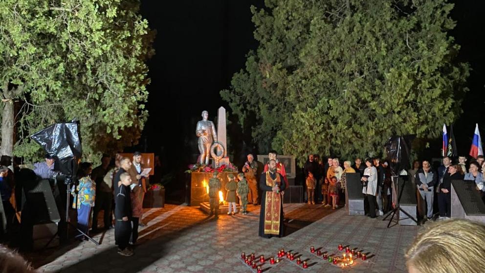 В Георгиевском округе открыли Аллею памяти и зажгли Вечный огонь