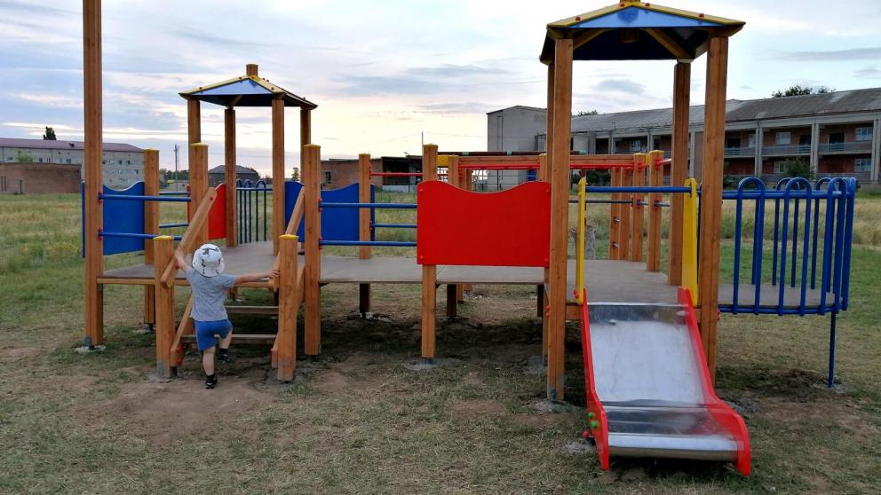 В Ставрополе на детских площадках работают вожатые