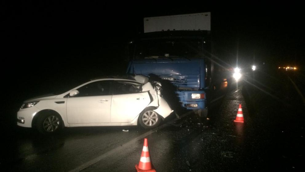 На Ставрополье в результате ДТП с КамАЗом погибла девочка