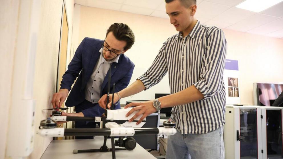 В конструкторском бюро СКФУ разрабатывают проекты по управлению БПЛА