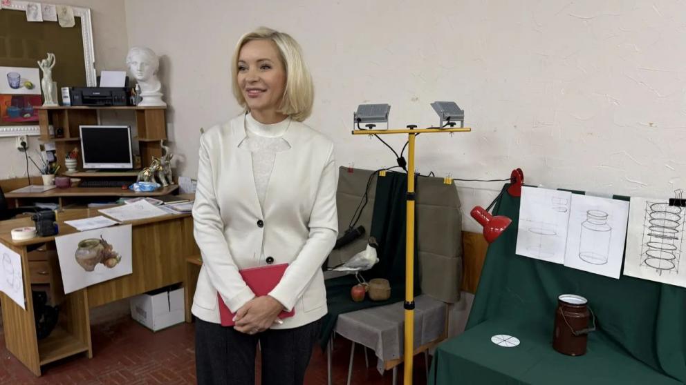 Ольга Казакова встретилась с коллективом Детской художественной школы в Минводах