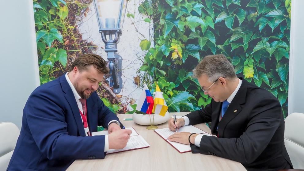 Крупнейшая лизинговая компания поставит Ставрополью сельхозтехнику на льготных условиях