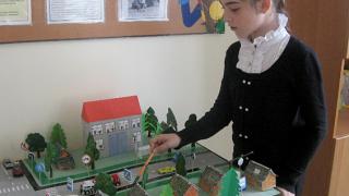 Школьникам Кировского района автоинспекторы предложили выбрать свой безопасный маршрут