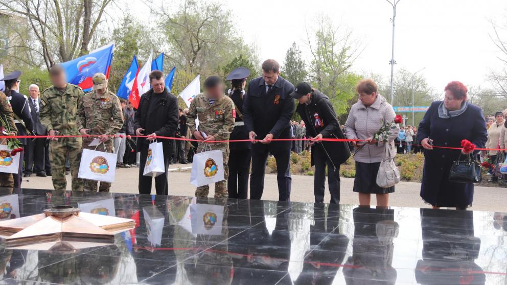 На Ставрополье «Единая Россия» приняла участие в открытии памятника Героям СВО