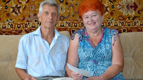 Медаль «За любовь и верность» для семьи Сычевых из села Александровского, отметивших «золотую» свадьбу