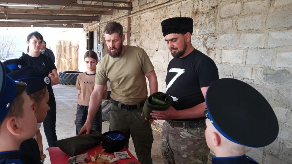 Занятие на открытом воздухе провели для воспитанников казачьих классов Кировского округа Ставрополья