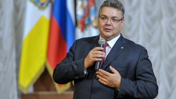 Губернатор В.Владимиров возглавил рейтинг ставропольских политиков 2015 года
