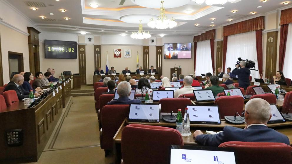 Депутаты Ставрополья обсудили динамику развития региона по итогам 2024 года