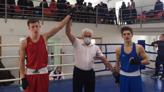 Юные боксёры Ставрополья собрались в станице Суворовской