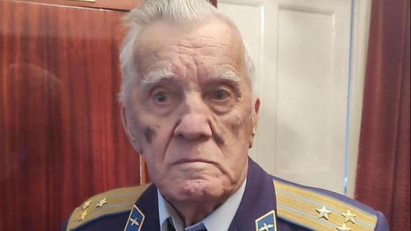Ветеран Георгий Иванович Воронин в свои 99 лет живёт заботами Родины