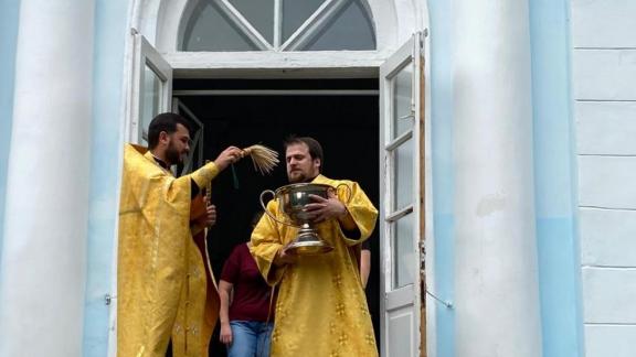 В Железноводске освятили минеральные источники
