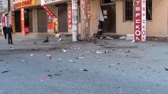 В Махачкале бандитами убиты два школьника, двое мужчин ранены