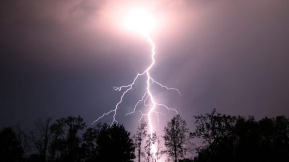 Ставропольчане рассказали о шаровой молнии, застигшей во время ливня