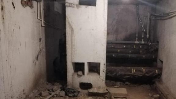 В многоэтажке Ставрополя ТСЖ предписано освободить подвал от мусора