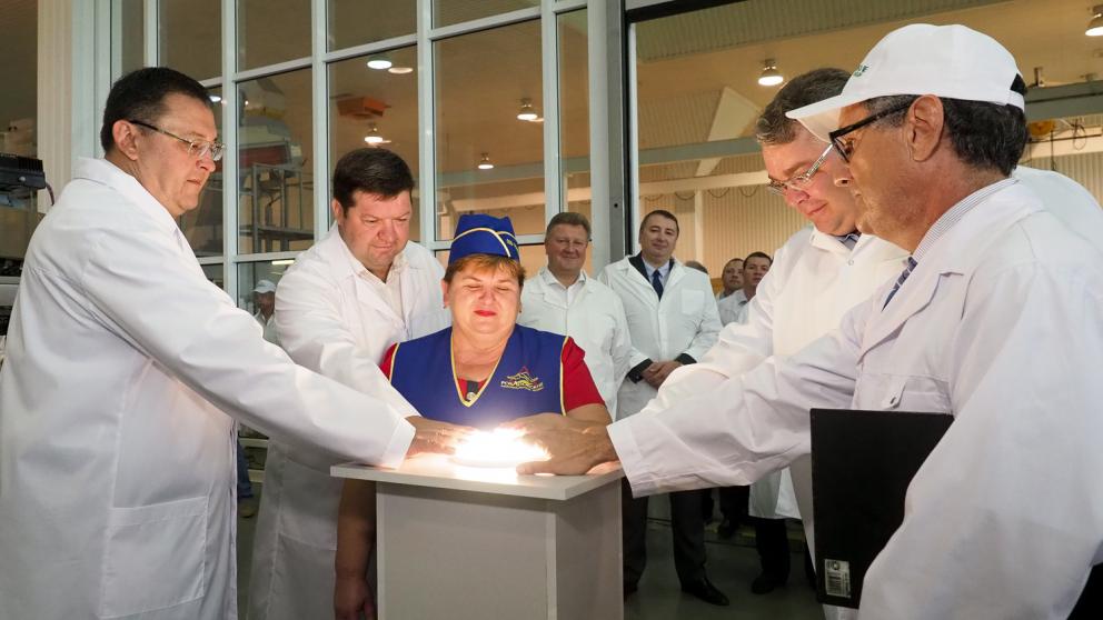 На заводе «Рокадовский» заработала новая линия по розливу минеральной воды