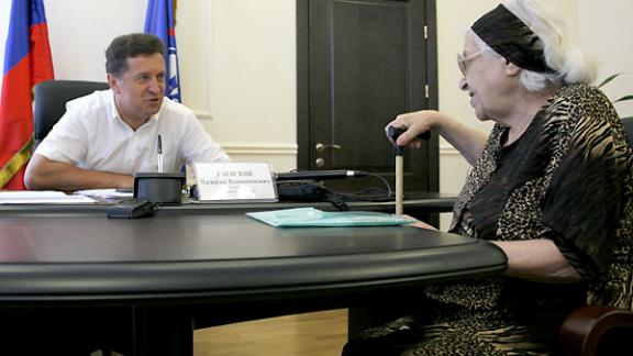 Губернатор Валерий Гаевский провел личный прием ставропольских граждан