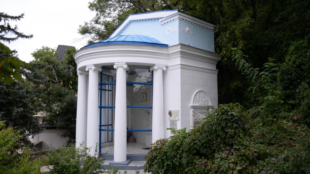 В Железноводске во время жары наиболее популярен Лермонтовский источник