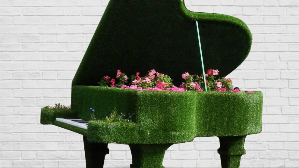 На Каскадной лестнице Железноводска появится «Рояль в кустах»