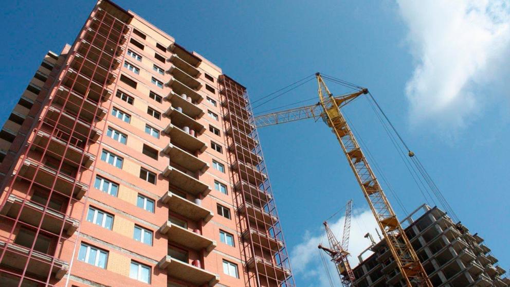 О ситуации на рынке труда в строительстве рассказали в компании «СтройРешение»