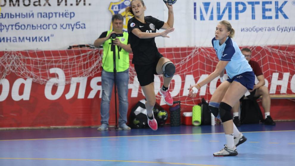 Ставропольские гандболистки уступили московским армейцам