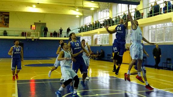 Баскетболисты ставропольского «Динамо-ЦБК» открыли сезон