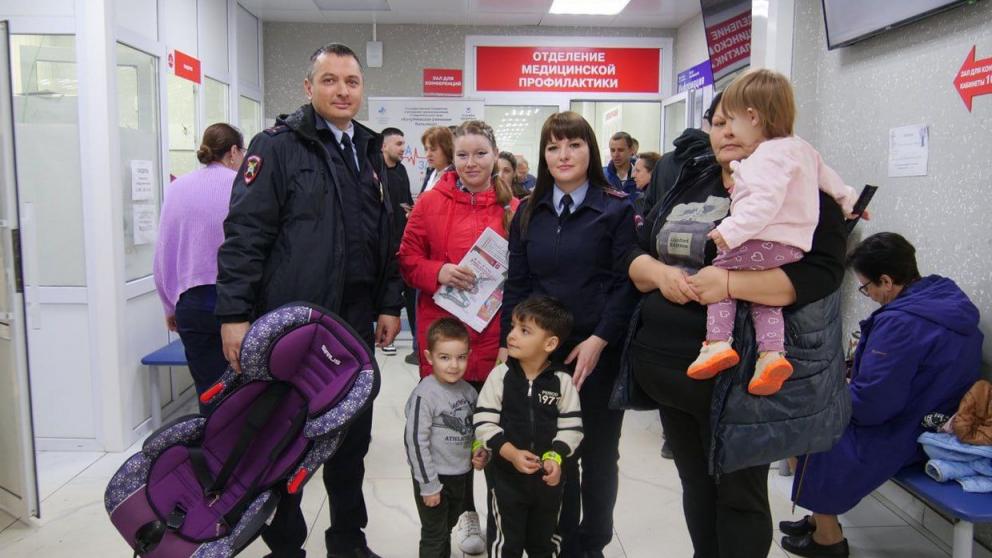 ГАИ Кочубеевского округа напомнила о важности использования детских автокресел