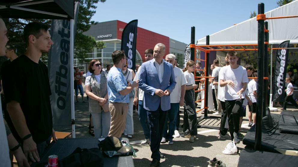 Губернатор Ставрополья ознакомился с работой Дома молодёжи