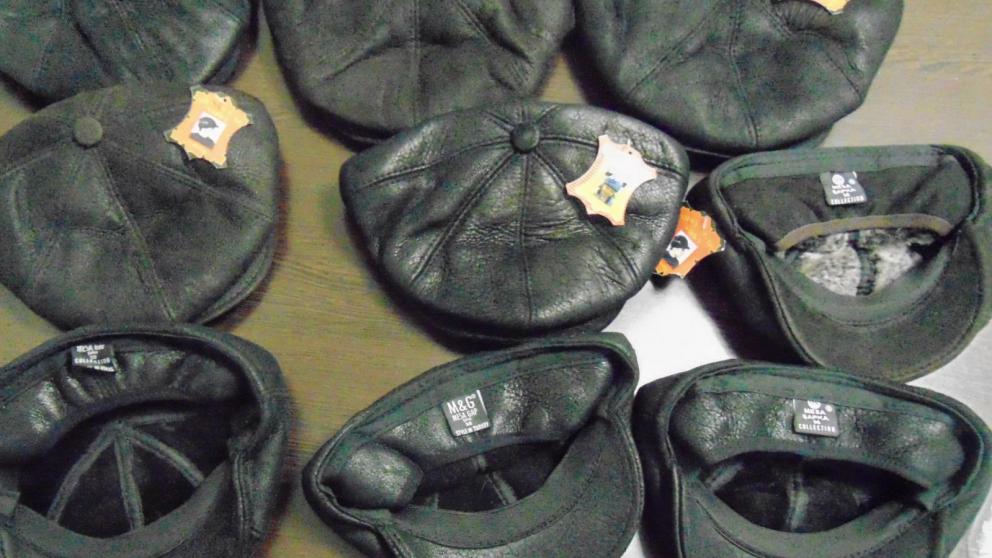 46 меховых изделий пытались незаконно провезти из Стамбула в Минводы