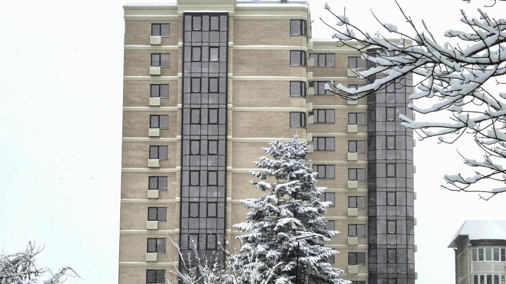 Семьи участников СВО и многодетные в Ставрополе получили финансовую помощь на приобретение жилья