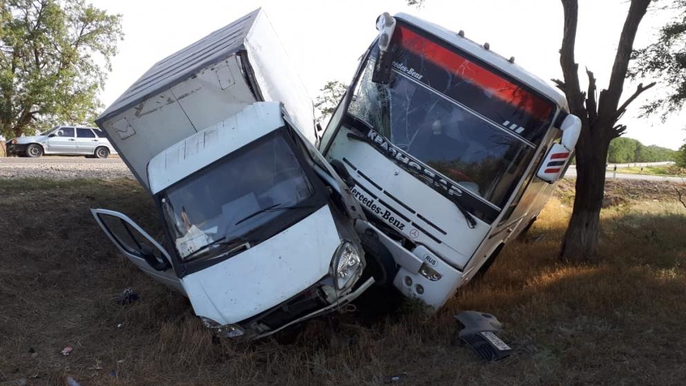 Автобус «Баку – Краснодар» столкнулся с ГАЗелью на Ставрополье