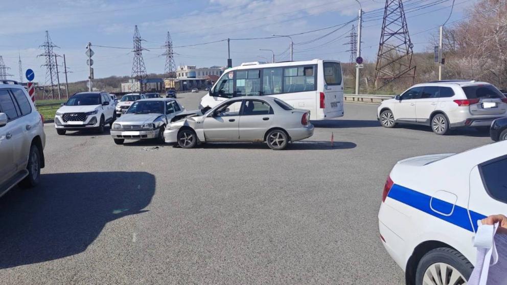 Три человека пострадали в ДТП в Ставрополе