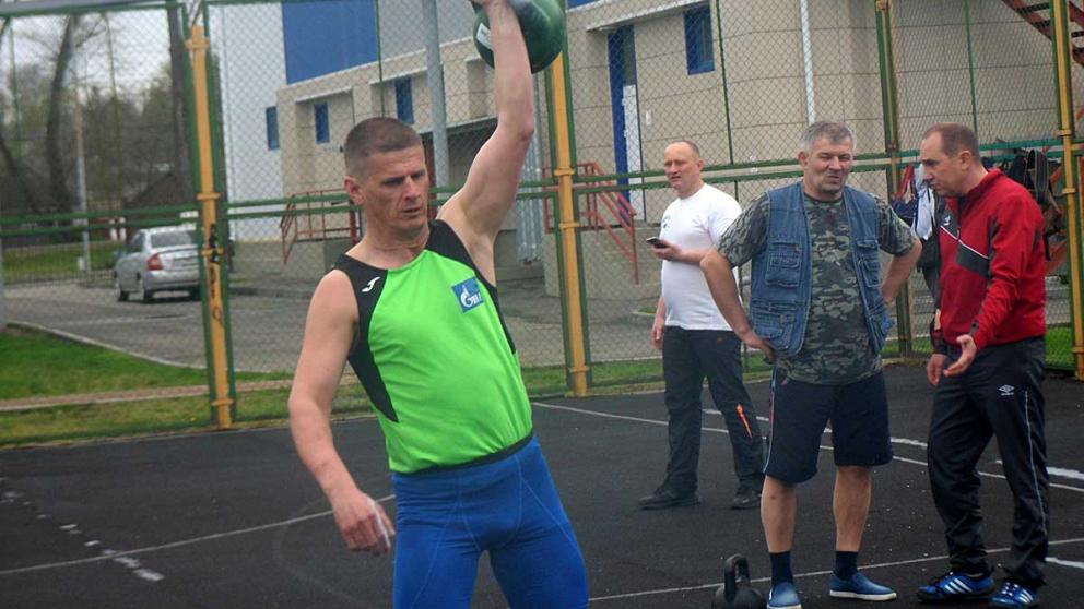 В селе Александровском прошло открытое первенство района по гиревому спорту