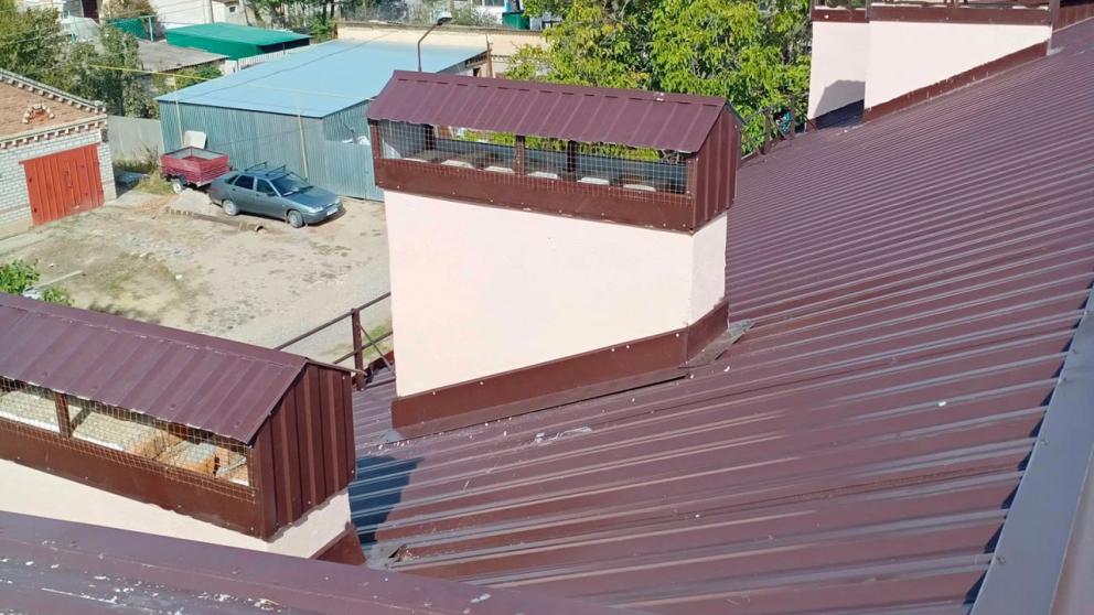 В селе Новоселицком провели капремонт дома 1977 года постройки