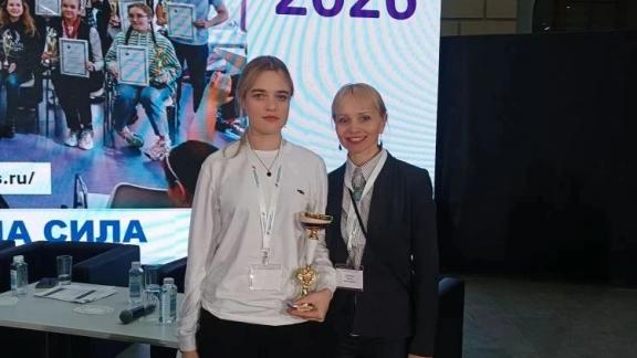 Школьница из Новоселицкого округа стала финалисткой Всероссийского конкурса эссе