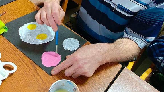 В Кочубеевском округе волонтёры провели мастер-класс для подопечных ПНИ