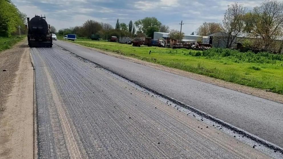 На Ставрополье ремонтируют дорогу между Курским и Кировским округами