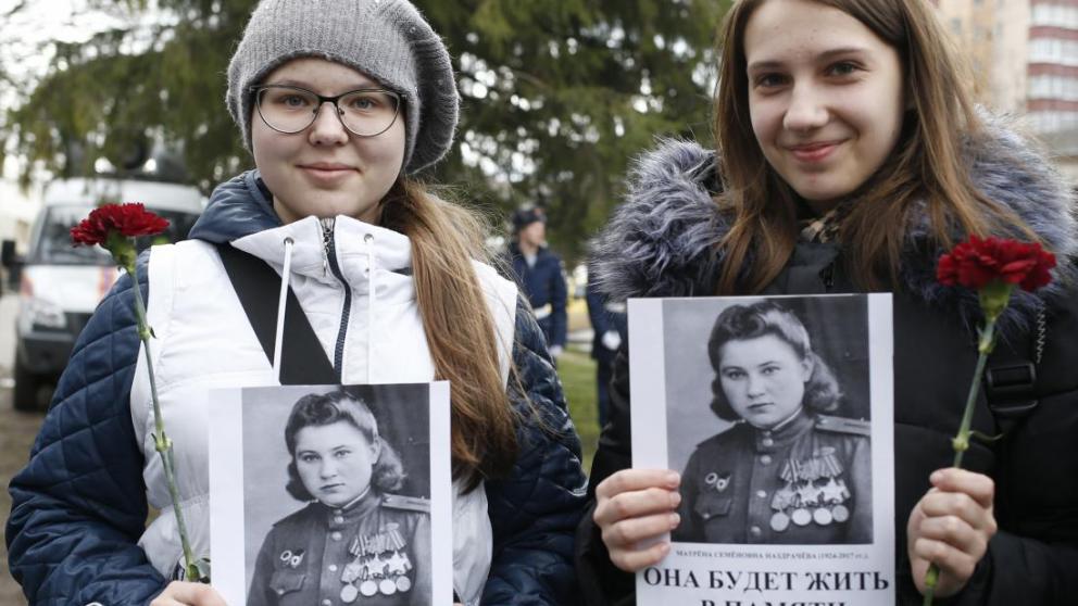Памятный бюст легендарной Матрёны Наздрачёвой установлен у Ставропольской краевой больницы