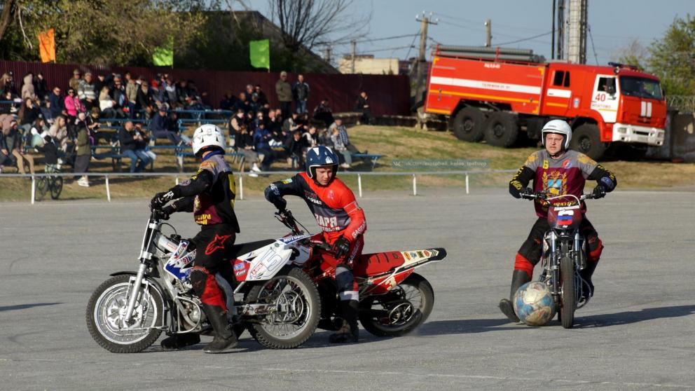 Мотоболисты ипатовского «Колоса» одержали восьмую победу