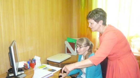 День рождения и профессиональный праздник совпадают у соцработника Ирины Кирилаха