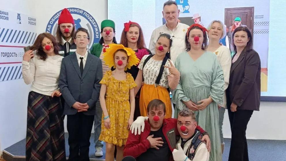 В больницах Ставрополя волонтеры развлекают и поддерживают детей