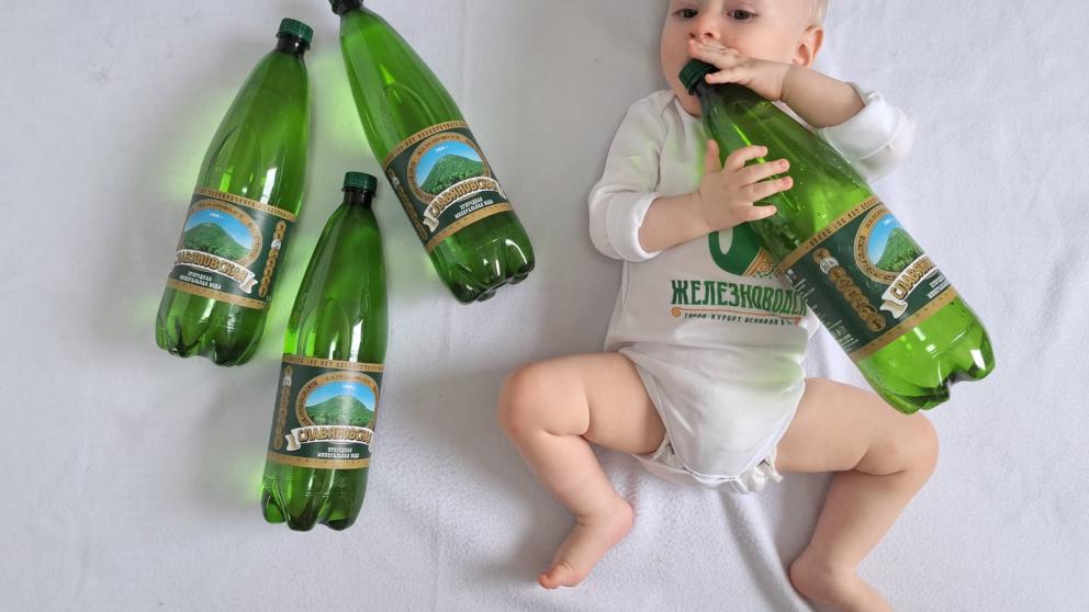 Брендированные боди для новорождённых начнут выдавать в Железноводске