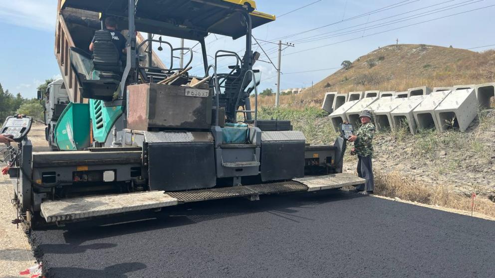 В селе Предгорного округа Ставрополья стартовал ремонт дороги