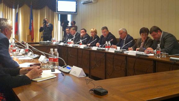 Губернатор Владимир Владимиров совершил рабочую поездку в Буденновский район