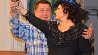 Артисты народного театра села Дивного представили спектакль «Медведь» по пьесе А. Чехова