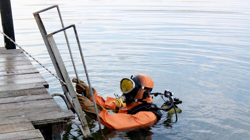 На Ставрополье 34 водолаза ПАСС прошли аттестацию на допуск к работам