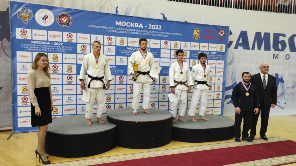 Ставропольские дзюдоисты привезли медали из Москвы и с Урала
