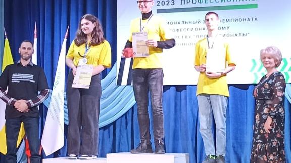Школьники Изобильненского округа отличились на краевом чемпионате «Профессионалы-2023»