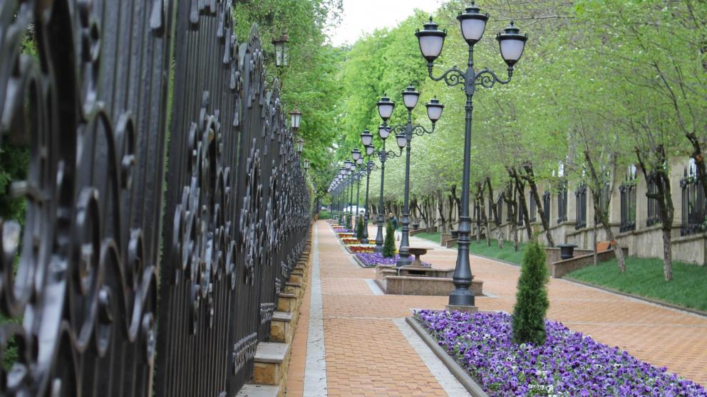 В Кисловодске определились с эскизом для памятника первому архитектору