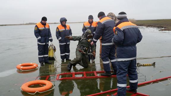 Спасатели извлекли из Кубани тело замершего человека, а со дна Подкумка - останки расчлененного тела женщины